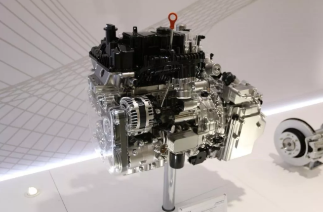 GW4B15A汽油機+9HDCT動力總成 GW4B15A汽油機+9HDCT動力總成