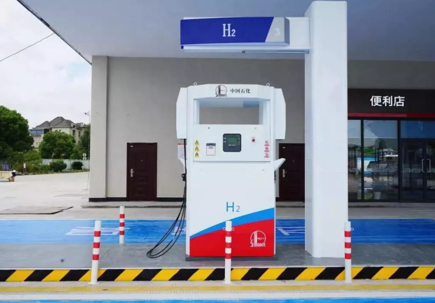 ▲加氫機 圖片來源：中國石化浙江石油