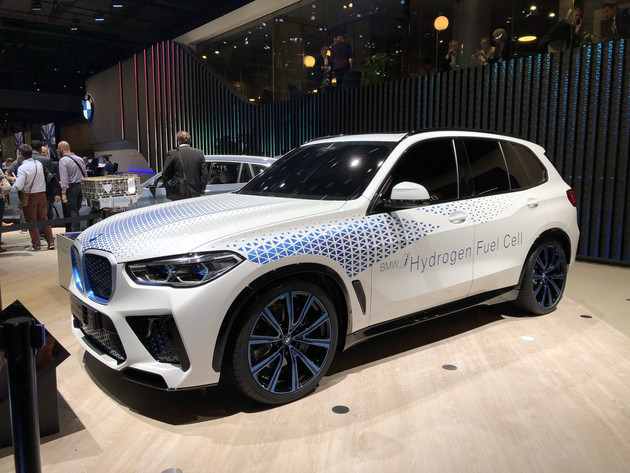 寶馬汽車 鳳凰網(wǎng)汽車原文配圖