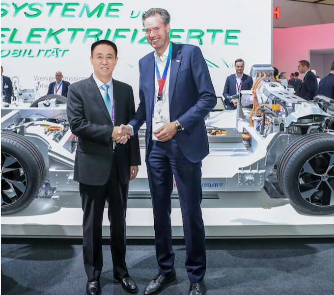 許家印赴德考察宴請眾汽車巨頭高管 引頂級技術為“恒馳”提速