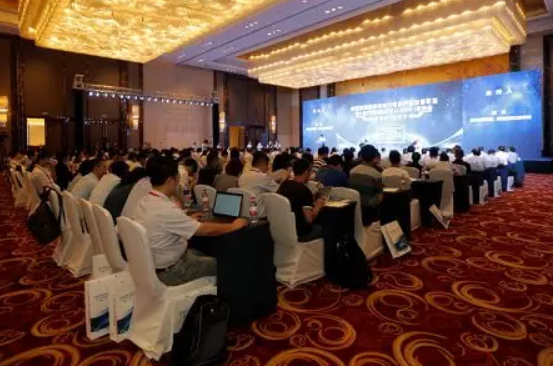 2019版《動力電池藍皮書》在南京發布 2019版《動力電池藍皮書》在南京發布