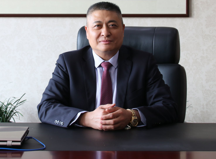 周新基：40年不改奮斗者本色 助力六氟磷酸鋰國產(chǎn)化