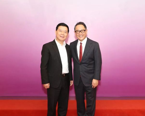 廣汽集團(tuán)董事長(zhǎng)曾慶洪與豐田社長(zhǎng)豐田章男