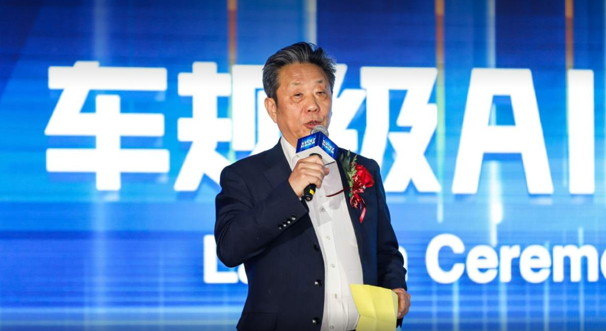 動(dòng)力電池產(chǎn)業(yè)寒冬突圍 “車規(guī)級(jí)標(biāo)準(zhǔn)”要先行