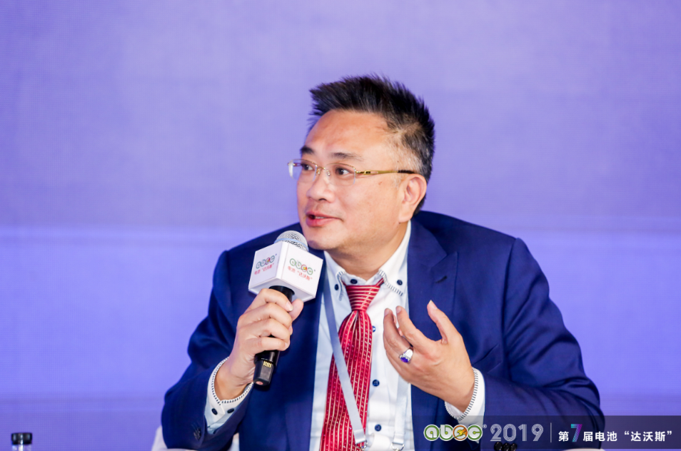 諾德投資股份有限公司常務(wù)副總裁陳郁弼