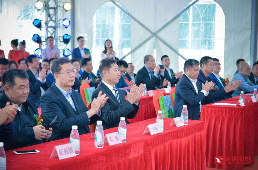 氫芯科技 雄韜氫雄全自動(dòng)化、智能化氫燃料電池電堆產(chǎn)線投產(chǎn)