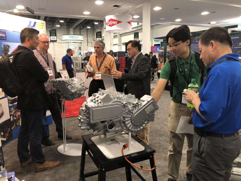 精進電動自主開發和知識產權的純電油冷雙電機系統備受關注 精進電動自主開發和知識產權的純電油冷雙電機系統備受關注