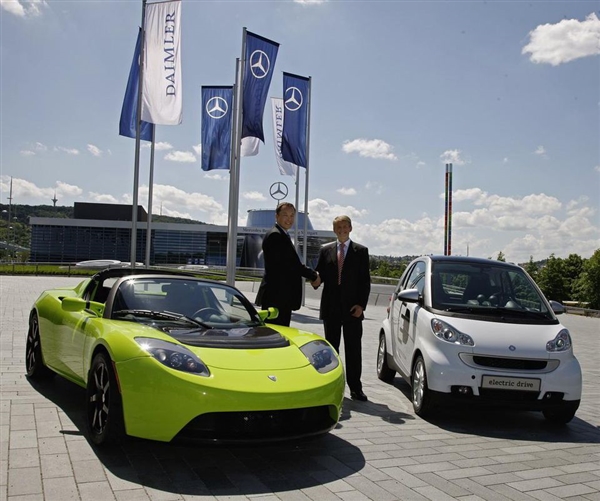 特斯拉考慮收購一家傳統車企 戴姆勒或成最佳選擇