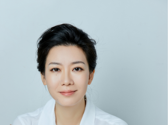 深圳市潤海電子有限公司董事長曹延娜 深圳市潤海電子有限公司董事長曹延娜