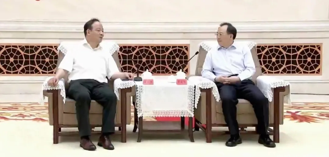 江蘇省長(zhǎng)吳政隆會(huì)見(jiàn)寧德時(shí)代董事長(zhǎng)曾毓群一行 江蘇省長(zhǎng)吳政隆會(huì)見(jiàn)寧德時(shí)代董事長(zhǎng)曾毓群一行