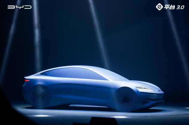 新能源車月銷已超6萬輛 比亞迪為下一個(gè)百萬銷量再祭殺手锏