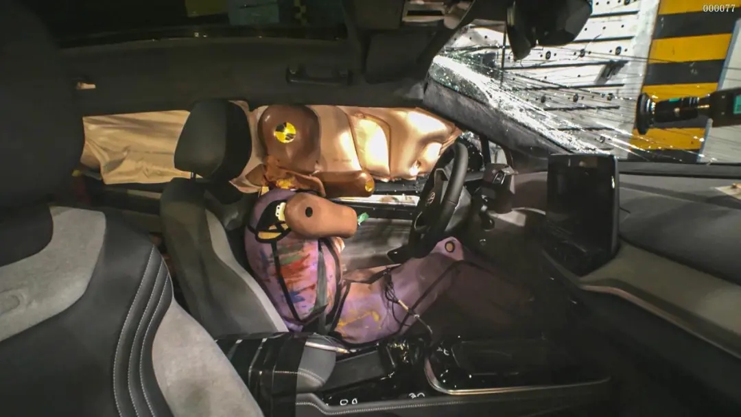 起火?爆炸?電動車電池安全如何保障?秘訣在這… 起火?爆炸?電動車電池安全如何保障?秘訣在這…