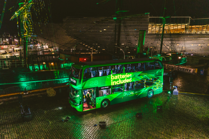 BYD ADL Enviro400EV純電動雙層巴士在鄧迪市 圖片來源:企業供圖 BYD ADL Enviro400EV純電動雙層巴士在鄧迪市 圖片來源:企業供圖