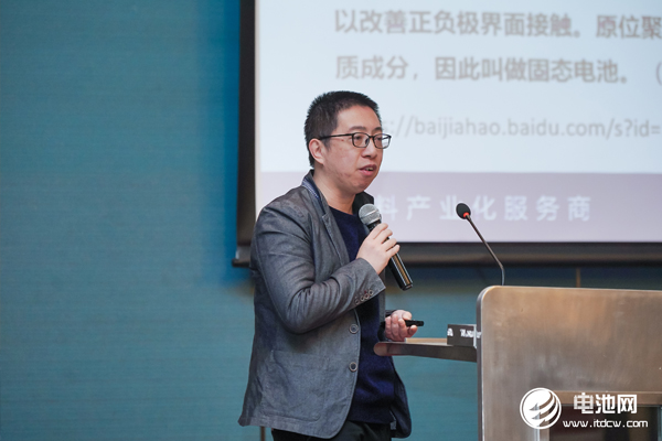 青島藍(lán)科途膜材料有限公司研究所所長(zhǎng)劉鵬