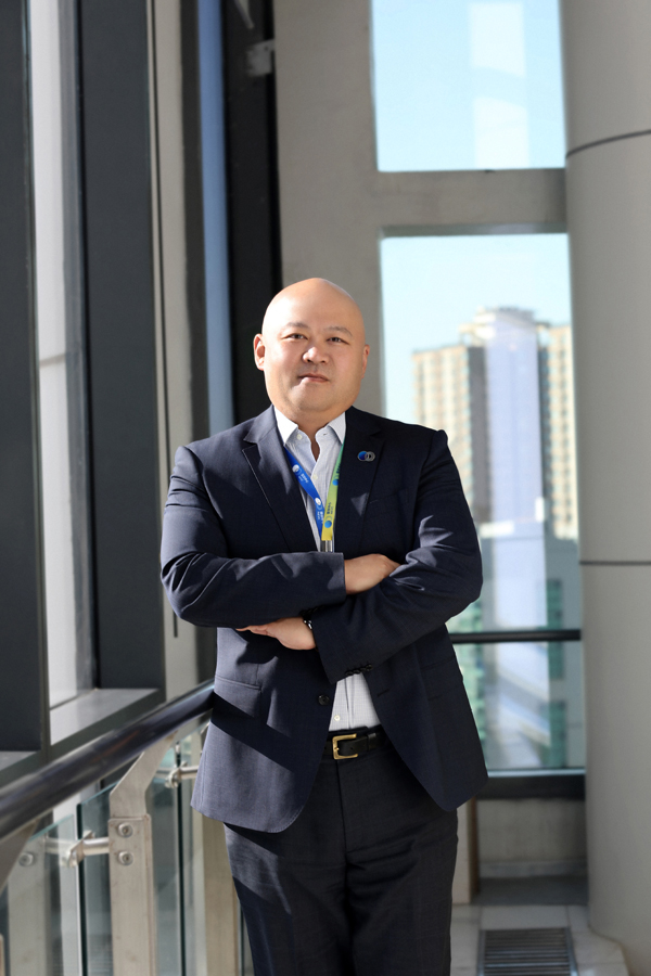 國家新能源汽車技術創新中心主任/總經理原誠寅 國家新能源汽車技術創新中心主任/總經理原誠寅