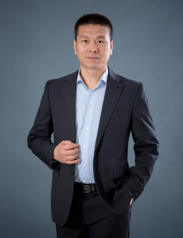  青島藍科途膜材料有限公司 執(zhí)行董事 楊波