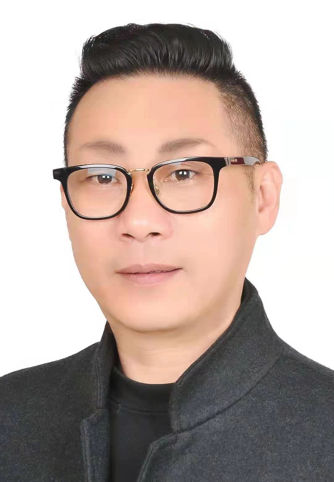 四川萬邦勝輝新能源科技有限公司 總經理 周君