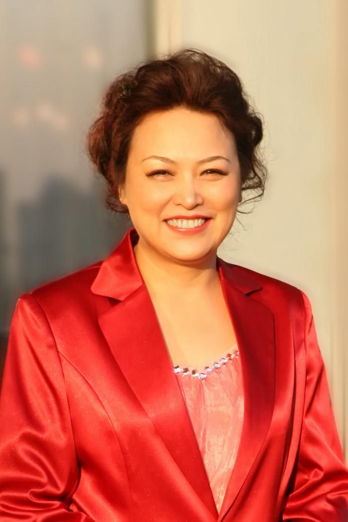 全國人大代表、長城汽車總裁王鳳英