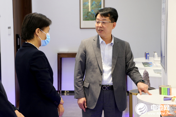 東營市墾利區區委常委/副區長張素霞一行到訪海融網山東總部 東營市墾利區區委常委/副區長張素霞一行到訪海融網山東總部