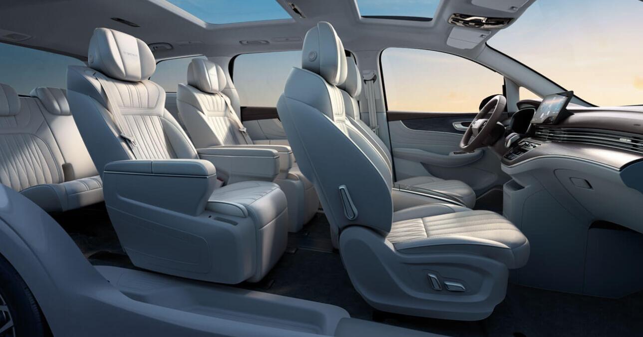 全球首款純電動MPV榮威iMAX8 EV開啟預售