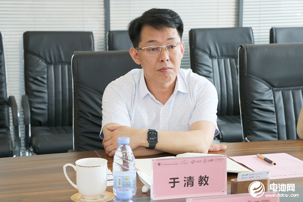 中關村新型電池技術創新聯盟秘書長、電池百人會理事長于清教 中關村新型電池技術創新聯盟秘書長、電池百人會理事長于清教