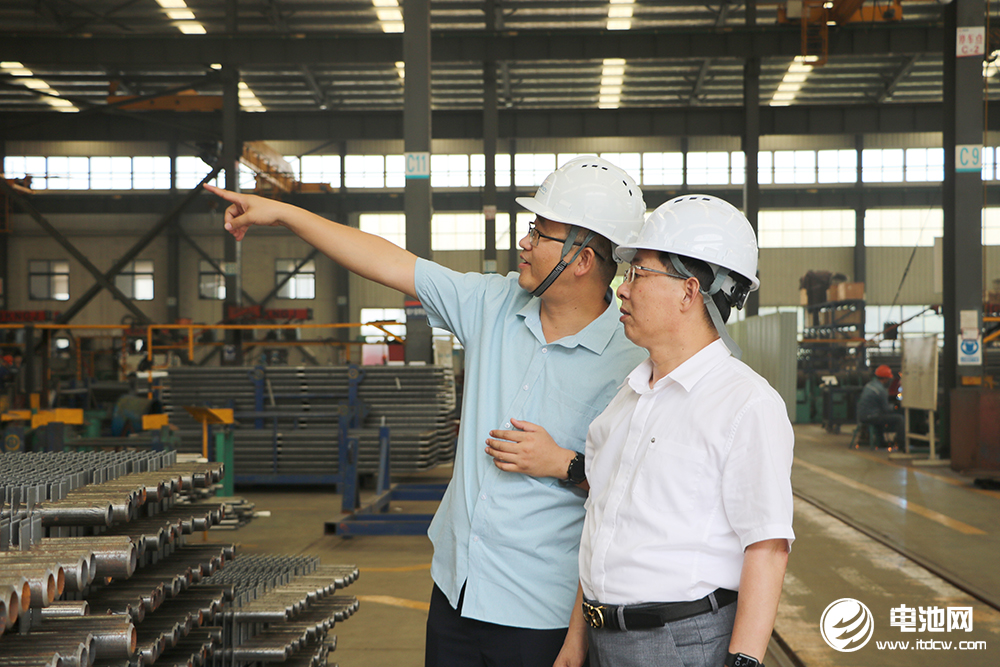 中關(guān)村新型電池技術(shù)創(chuàng)新聯(lián)盟秘書長(zhǎng)于清教一行參觀調(diào)研凱能科技