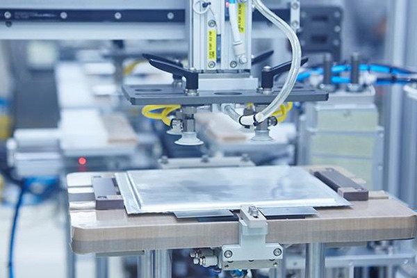 韓國動力電池三巨頭二季度財報出爐 產(chǎn)能暗戰(zhàn)升級