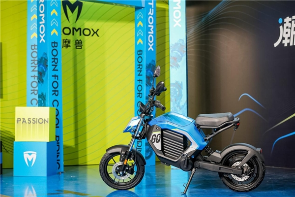 摩獸發(fā)布旗下首款新國標(biāo)潮玩跨騎電自Pesgo one 摩獸發(fā)布旗下首款新國標(biāo)潮玩跨騎電自Pesgo one