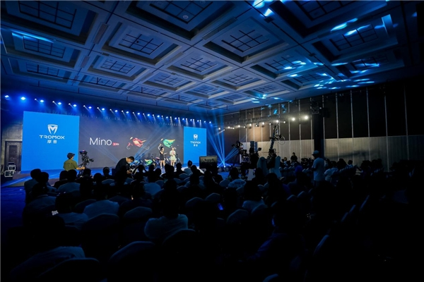 摩獸發(fā)布旗下首款新國標(biāo)潮玩跨騎電自Pesgo one 摩獸發(fā)布旗下首款新國標(biāo)潮玩跨騎電自Pesgo one