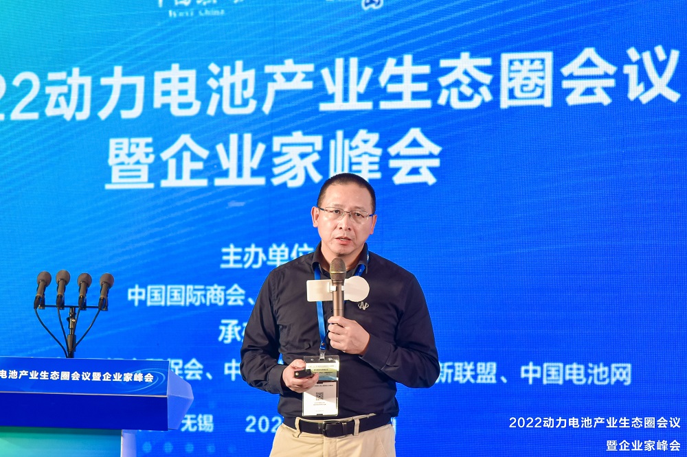 前晨汽車黃晨東:雙碳時代下電動卡車行業的機遇與挑戰分析