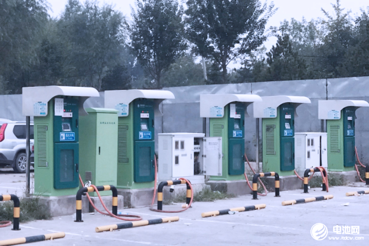 國常會：適度超前建設充電基礎設施 支持新能源汽車下鄉