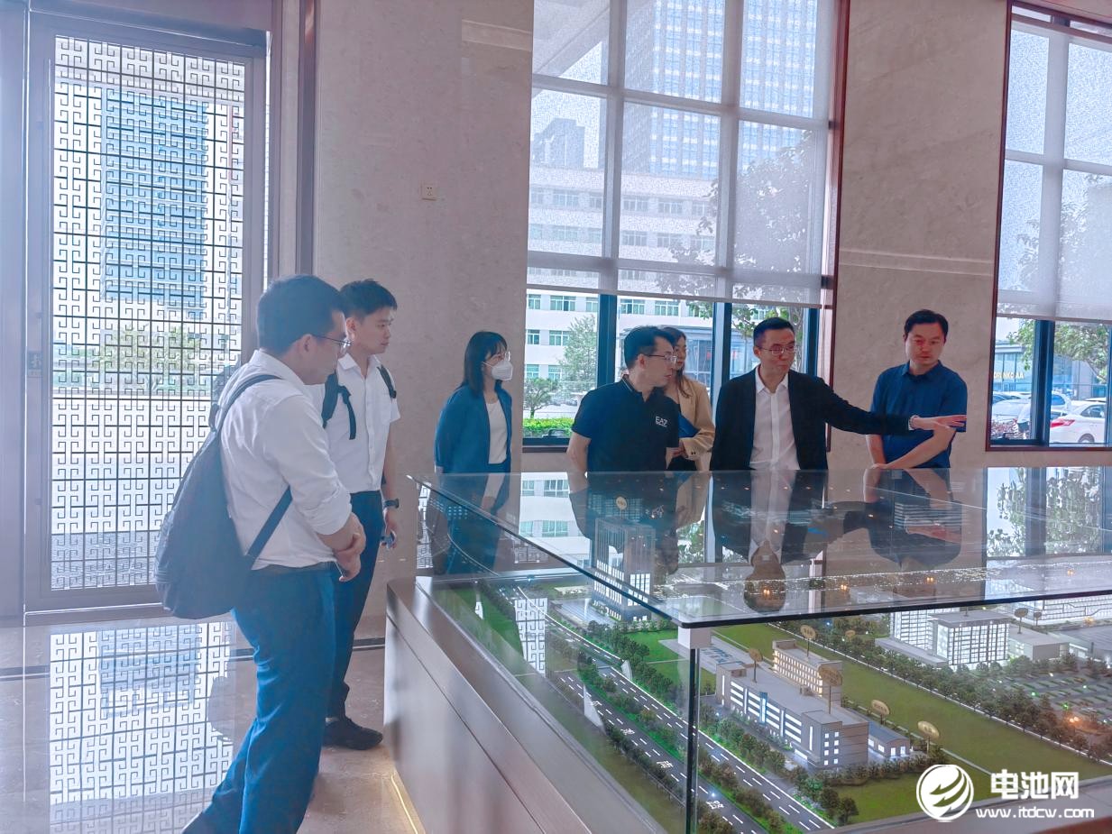 中國電池新能源產業鏈調研團一行到訪海目星
