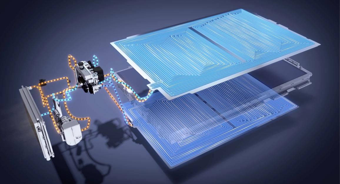 8年前首創800V高壓平臺 比亞迪再創黑科技讓快充秒變超充 8年前首創800V高壓平臺 比亞迪再創黑科技讓快充秒變超充