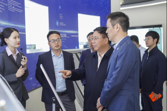 蔚來(lái)汽車(chē)?yán)畋蟮皆L國(guó)軒高科 就換電業(yè)務(wù)等探討合作