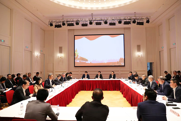 商務部部長王文濤：中國電動汽車企業不是依靠補貼取得競爭優勢