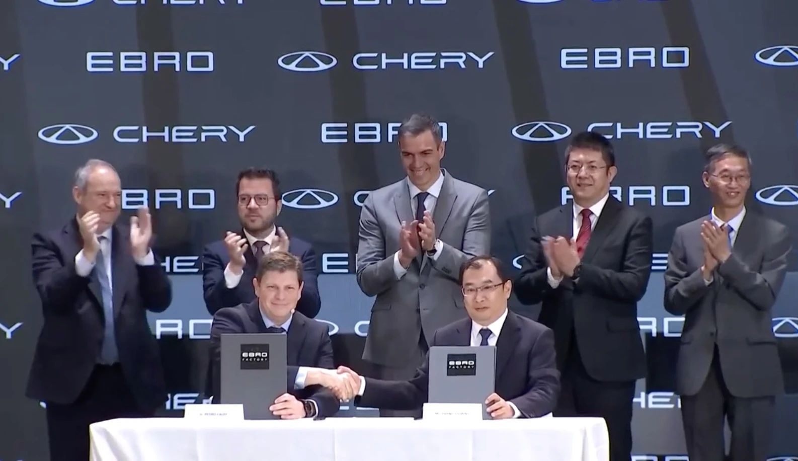 奇瑞汽車與埃布羅電動汽車簽署協(xié)議，來源：《國家報》（El País）