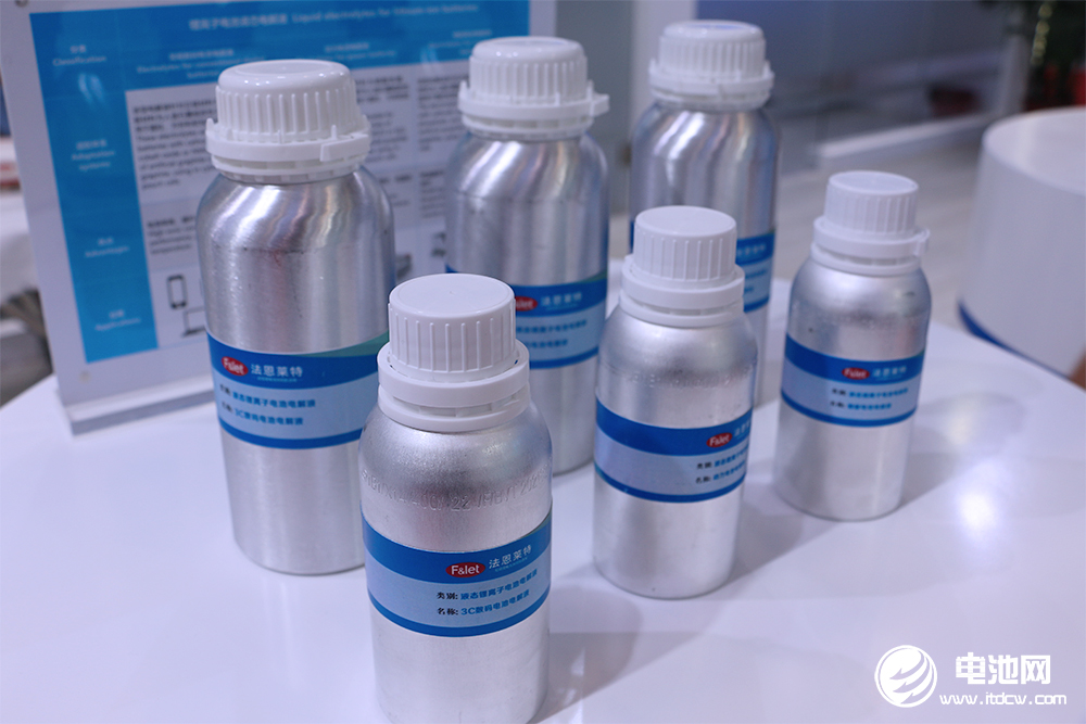 【電解液周報】前4月我國電解液產量達32萬噸！鈉電池電解液研究獲進展