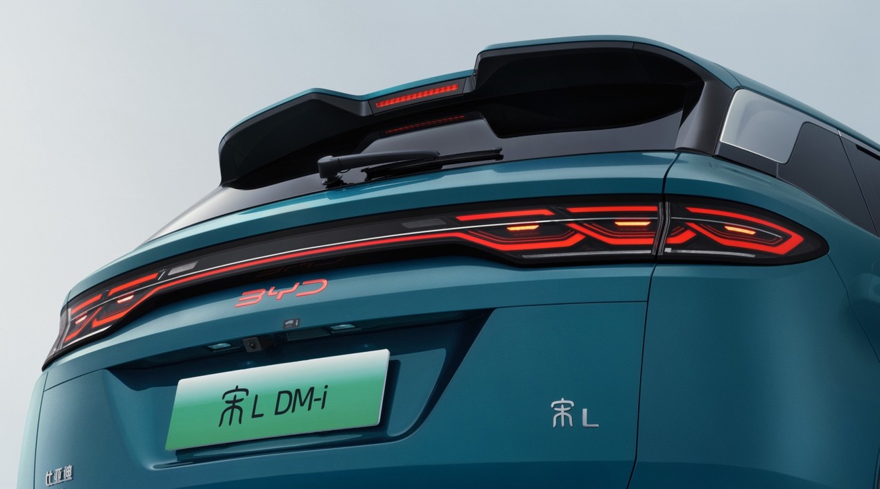 綜合續(xù)航1500公里！中級SUV新王者宋L DM-i上市