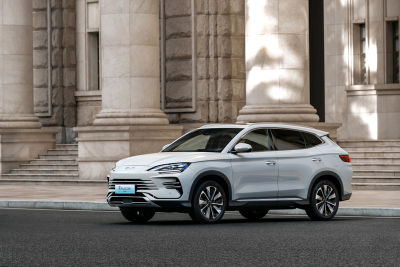 13.58萬元起售!更懂中國人的SUV!比亞迪宋家族雙王炸齊發 13.58萬元起售!更懂中國人的SUV!比亞迪宋家族雙王炸齊發