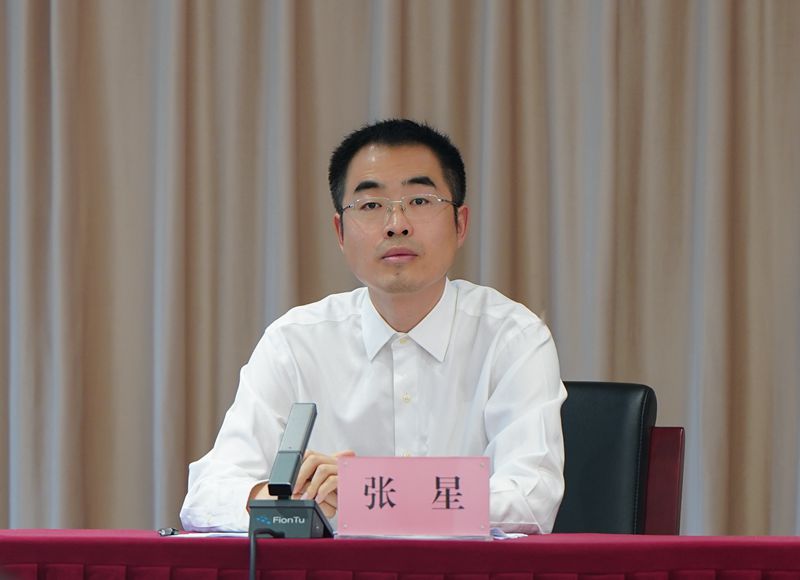 我國(guó)充電樁總量已達(dá)1024.4萬(wàn)臺(tái) 公共樁額定總功率超1.1億千瓦