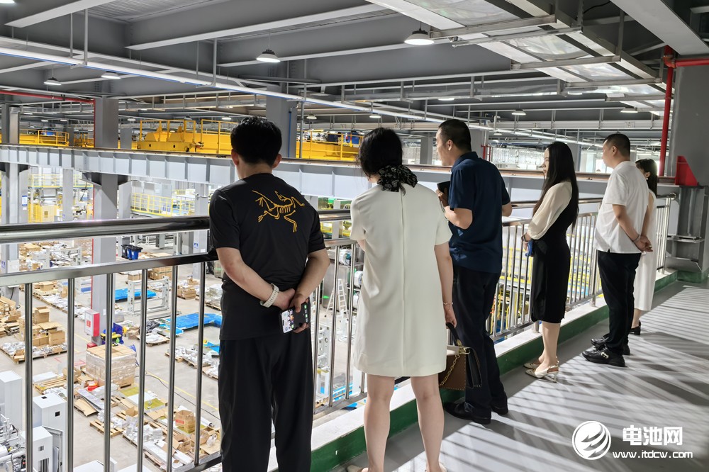中國電池新能源產業鏈調研團一行參觀考察捷盟智能 中國電池新能源產業鏈調研團一行參觀考察捷盟智能