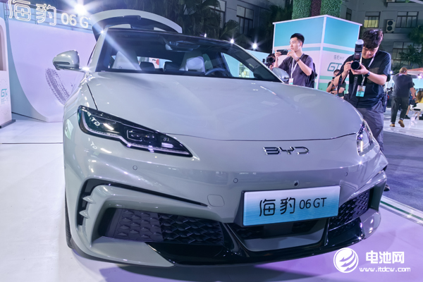 海豹06GT正式上市