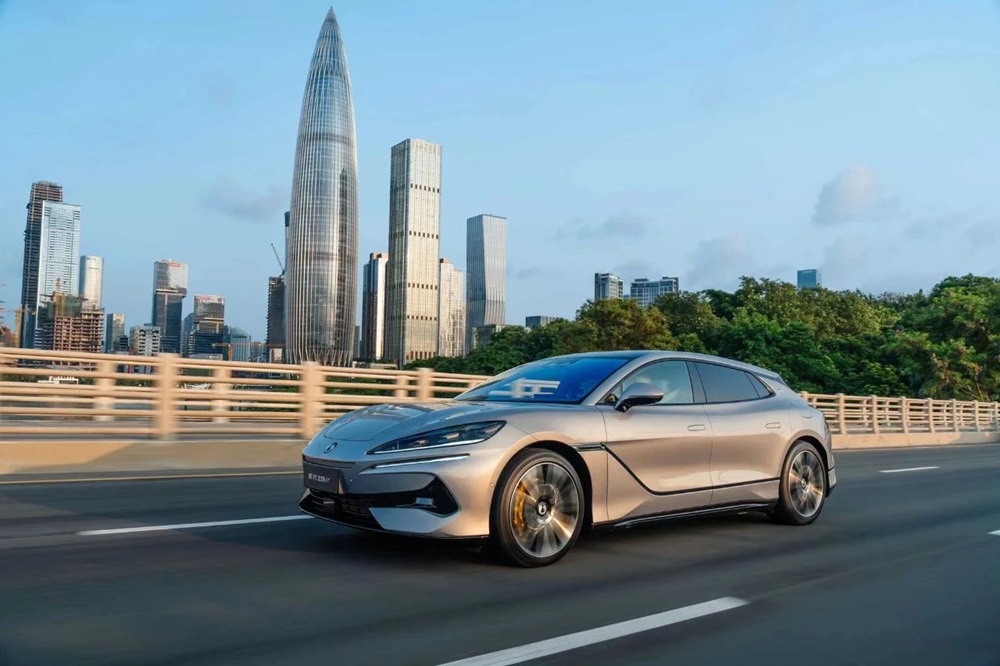 7月我國新能源車銷售126.2萬輛 年內累計銷售822萬輛