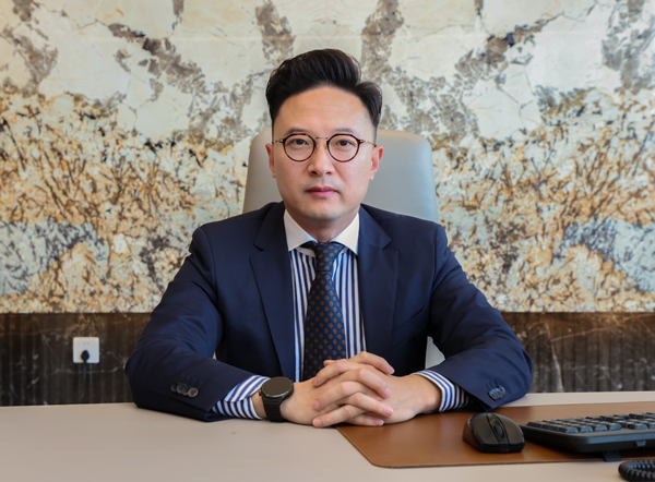 江蘇華盛鋰電材料股份有限公司 總經(jīng)理 沈鳴