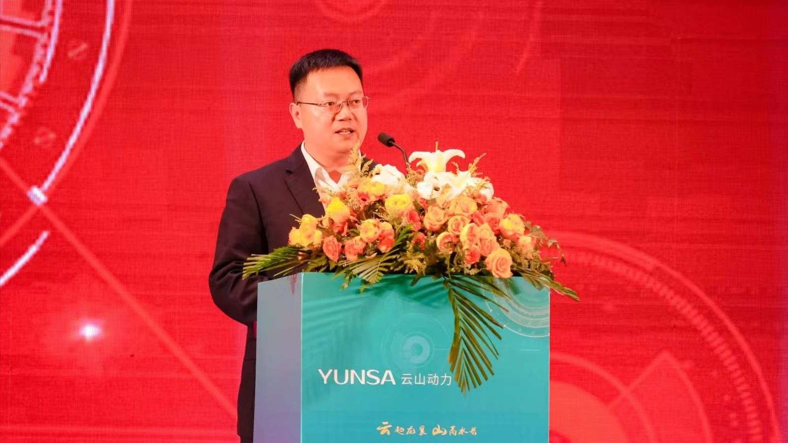 云山動力大圓柱量產示范線投產 云山動力大圓柱量產示范線投產