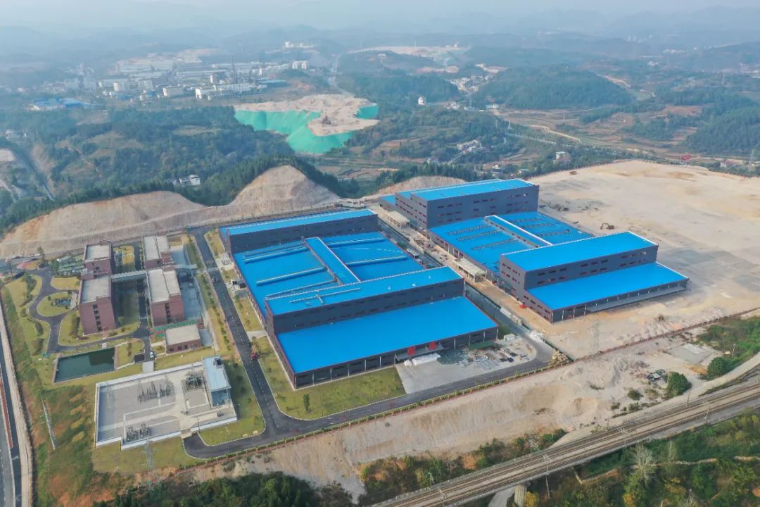 總投資25億元！貴州大龍一磷酸鐵鋰正極材料項目收尾