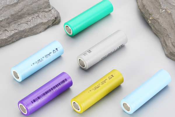 鋰電池出貨量持續增加 蔚藍鋰芯上半年預盈超3億元