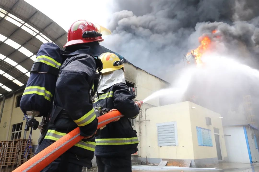 突發(fā)！臺灣首家超級電池工廠起火，河南一電池組裝車間起火！